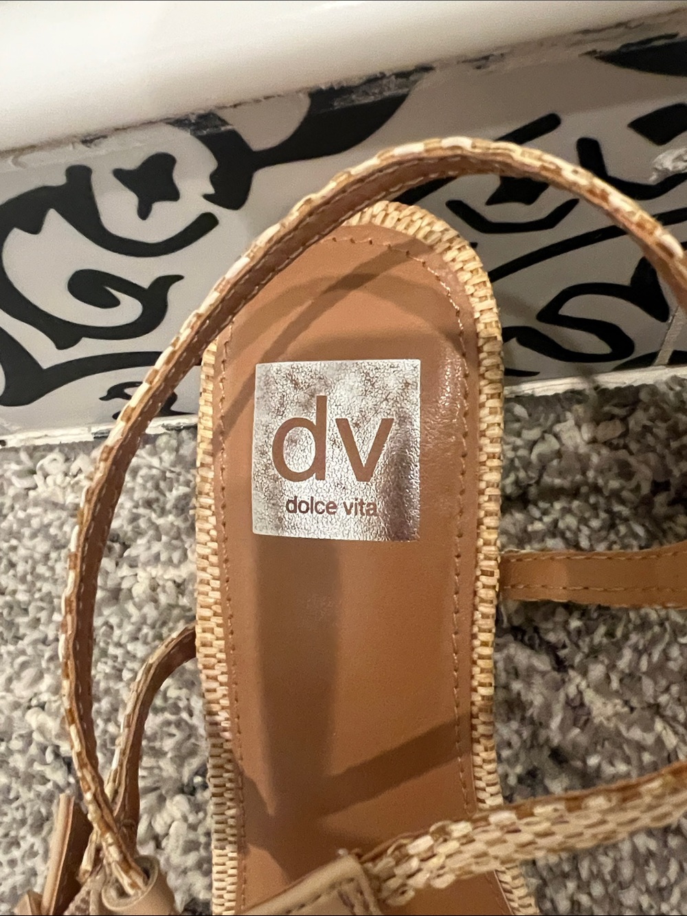 Dolce Vita Beige Woven Strappy Sandals with Gold Accent - Picture 2 of 6